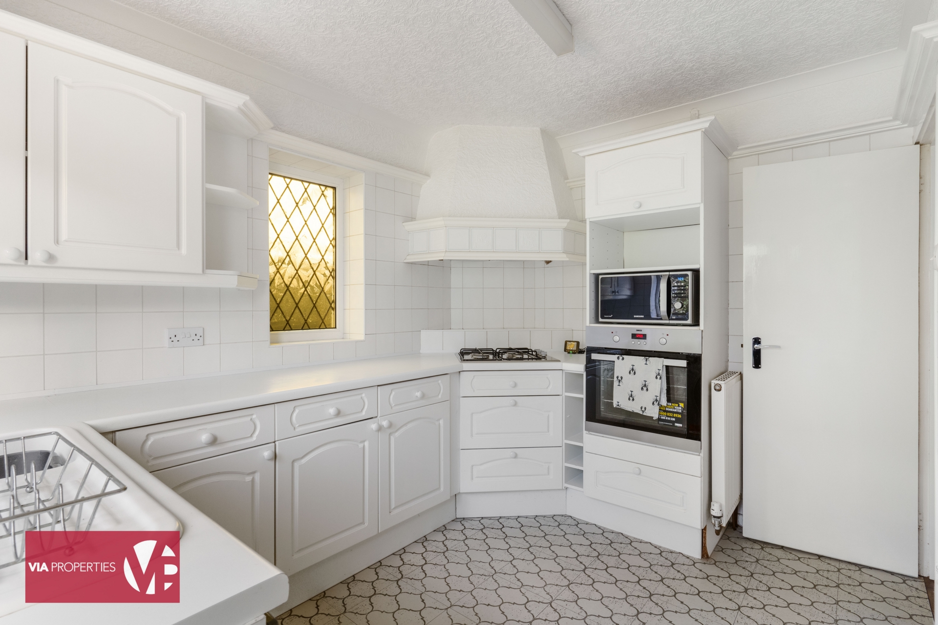 College Road, Hoddesdon VIA Properties