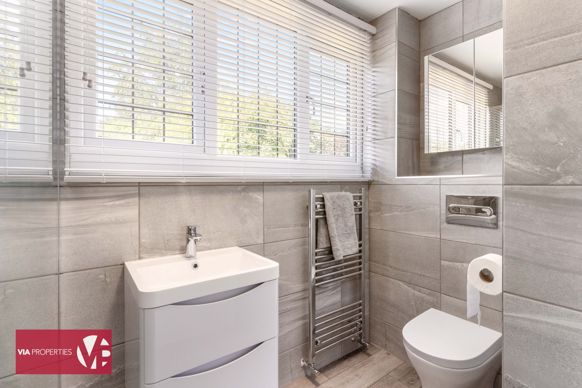 College Road, Hoddesdon VIA Properties