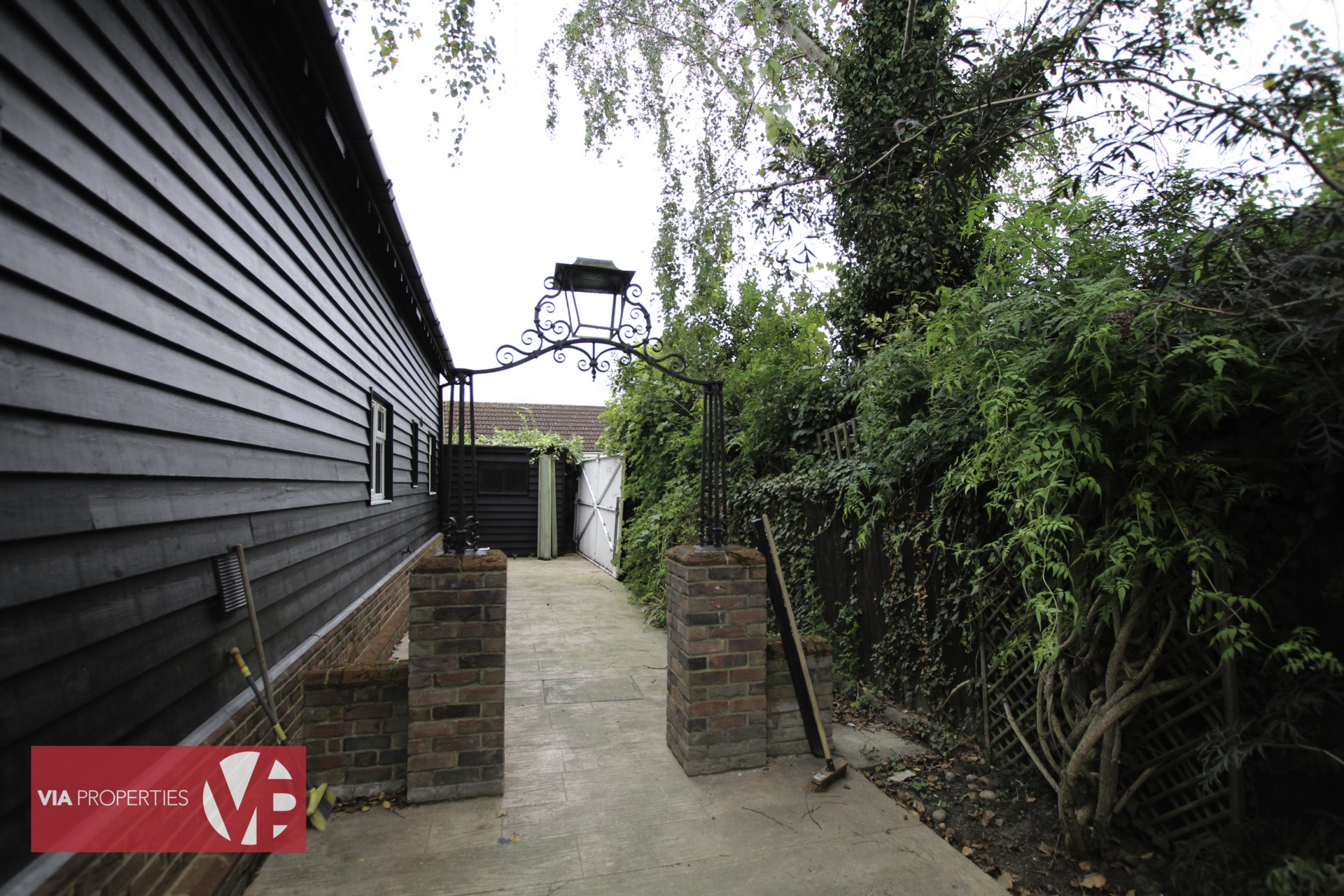 Hammondstreet Road, Cheshunt, Waltham Cross VIA Properties