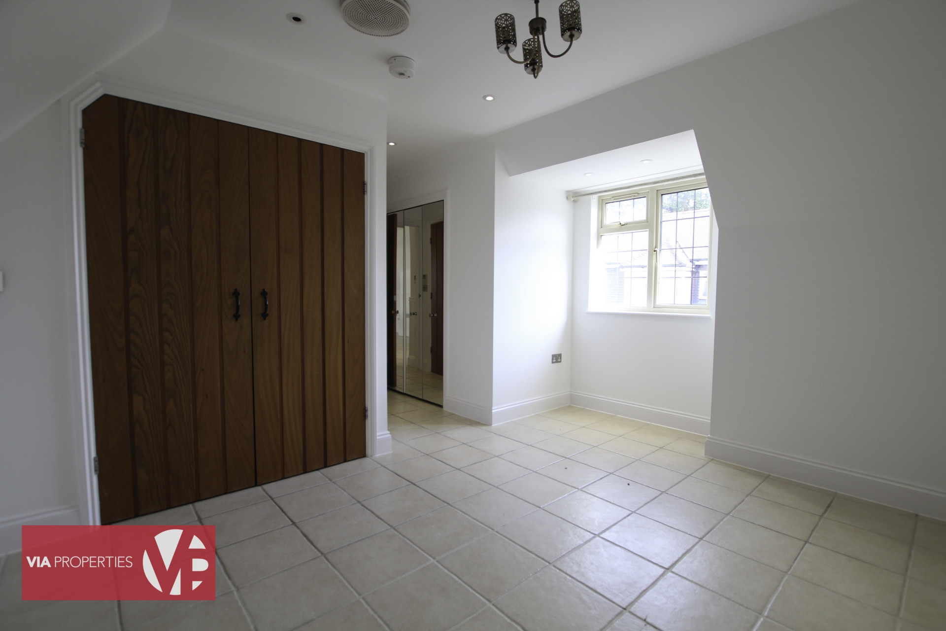 Hammondstreet Road, Cheshunt, Waltham Cross VIA Properties