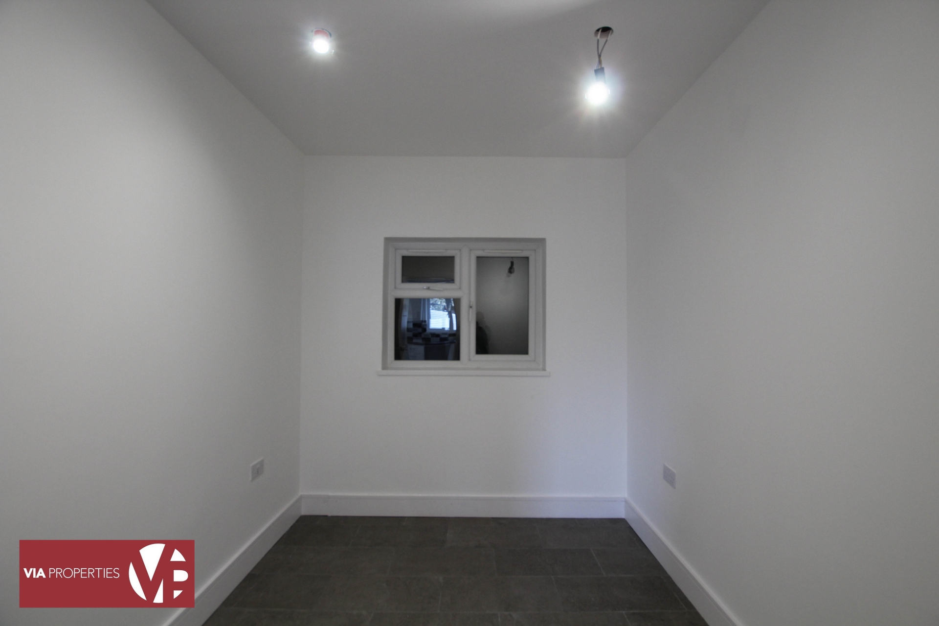 Hoe Lane, Nazeing, Waltham Abbey VIA Properties