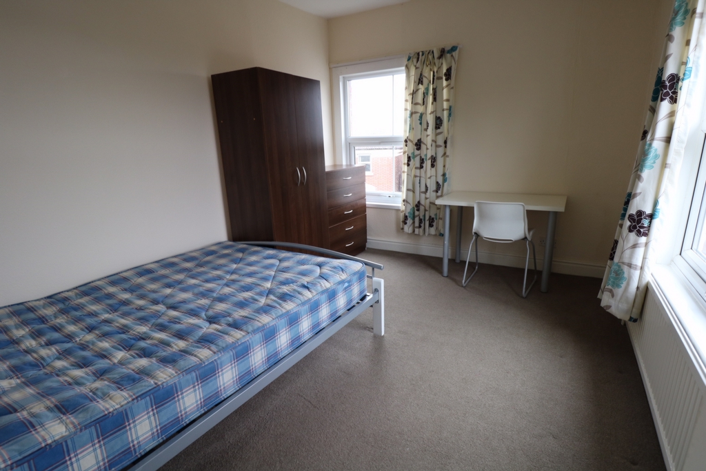 2 bedrooms flat, 12 Flat 3 Arundel Street Nottingham Nottingham Nottinghamshire